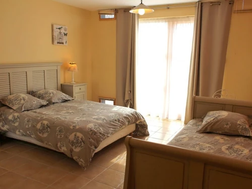 Gîte Mesples, 6 pièces, 15 personnes - photo_1011177426054