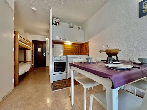 Apartment La Salle-les-Alpes, studio flat, 4 persons - photo_1011243503324