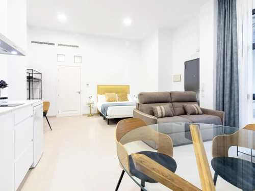 Estudio Málaga, estudio, 4 personas - photo_18508862504