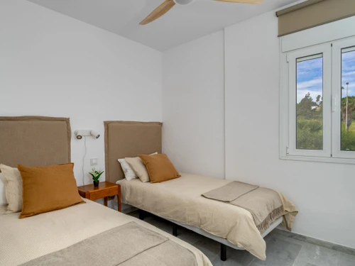 Apartment Manilva, 2 bedrooms, 4 persons - photo_1011329382721