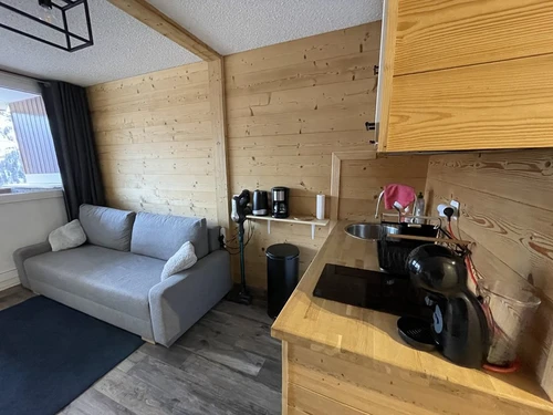 Estudio Isola 2000, estudio, 2 personas - photo_1011339271379