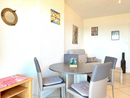 Apartment Le Lavandou, studio flat, 2 persons - photo_13071922359