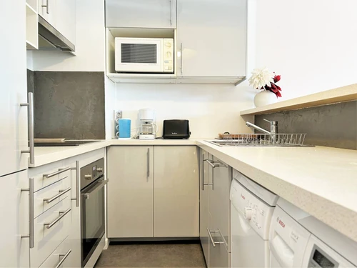 Appartement Le Lavandou, 2 pièces, 4 personnes - photo_12735877348