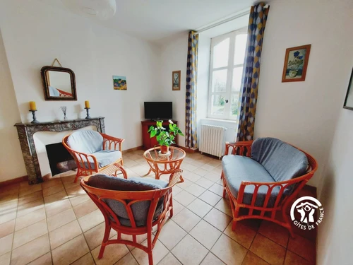 Gite Saint-Pierre-sur-Erve, 3 bedrooms, 8 persons - photo_15084981024