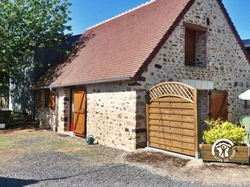 Gîte Sainte-Suzanne-et-Chammes, 2 pièces, 2 personnes - photo_15084980636