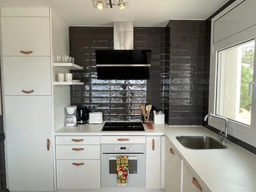 Apartment Roses, 2 bedrooms, 4 persons - photo_1011399473888