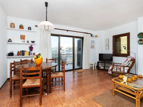 Apartamento L'Escala, 3 dormitorios, 6 personas - photo_14697763372
