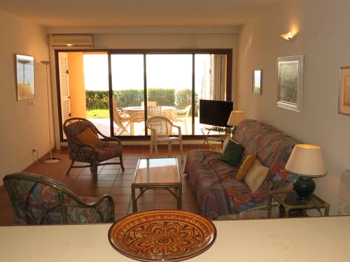 Apartment Sainte-Maxime, 3 bedrooms, 6 persons - photo_1011406102008