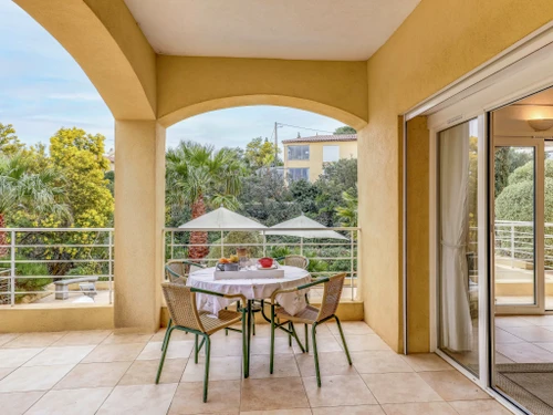 Apartment Saint-Aygulf, studio flat, 2 persons - photo_12805251784