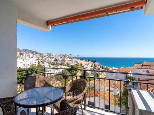 Apartment Nerja, 2 bedrooms, 4 persons - photo_19820659875