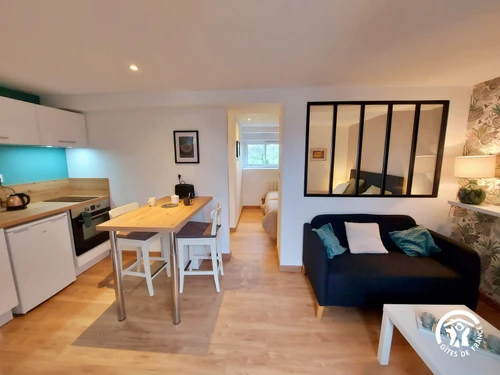 Gîte Montsûrs-Saint-Céneré, 2 pièces, 2 personnes - photo_1011459812099