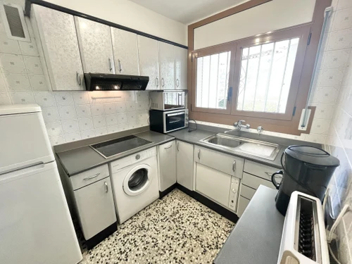 Apartment Roses, 2 bedrooms, 4 persons - photo_1011460365221