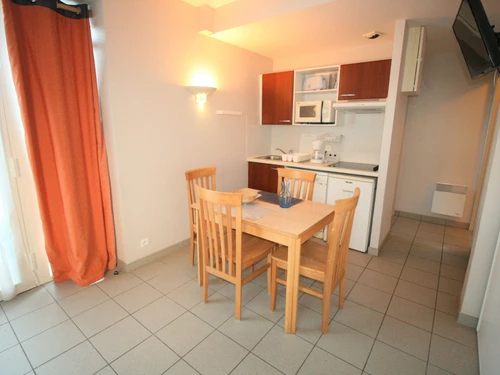 Apartment La Tranche-sur-Mer, 1 bedroom, 4 persons - photo_17012097106