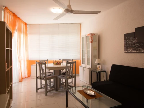 Apartment Salou, 3 bedrooms, 8 persons - photo_18949636697