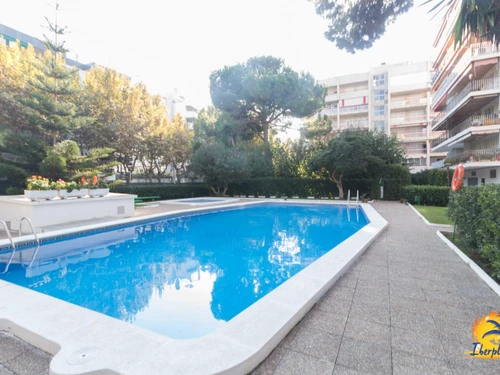 Apartment Salou, 2 bedrooms, 4 persons - photo_18949632244