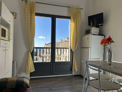 Apartment Fleury-Saint-Pierre-la-Mer, studio flat, 4 persons - photo_1540050526