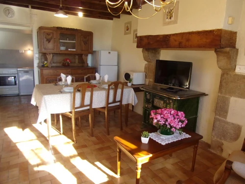 Gîte Vieure, 3 pièces, 4 personnes - photo_14487329253