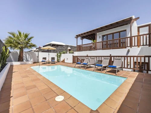 Villa Playa Blanca, 4 bedrooms, 8 persons - photo_1011551763339