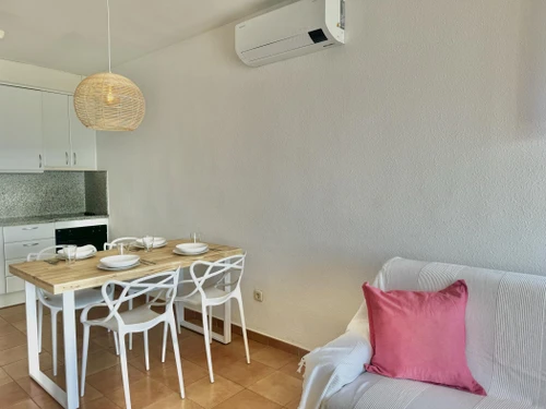 Apartment Roses, 1 bedroom, 4 persons - photo_1011399465596