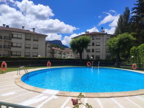 Apartamento Jaca, 2 dormitorios, 5 personas - photo_1011560437832