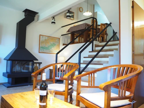 Apartment Alp, Catalonia, 2 bedrooms, 4 persons - photo_1011488087991