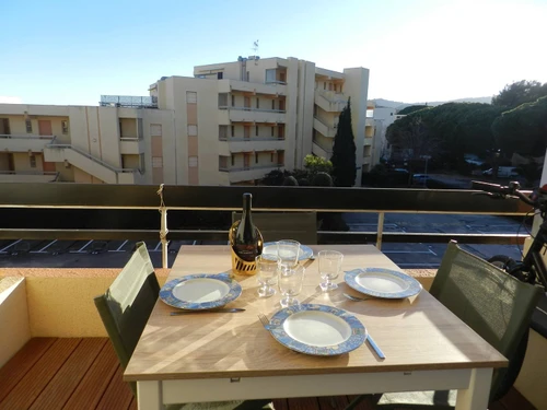 Apartamento Bormes-les-Mimosas, 1 dormitorio, 4 personas - photo_1011579047457