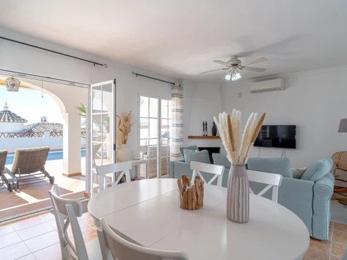 Villa Nerja, 3 dormitorios, 6 personas - photo_1011581722492