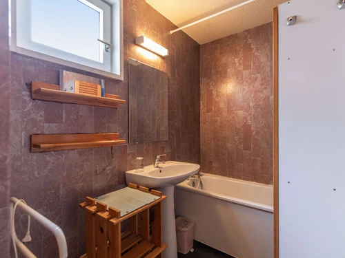 Apartment Esquièze-Sère, 1 bedroom, 3 persons - photo_1011581727167