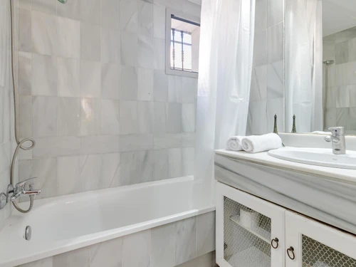 Apartment Marbella, 2 bedrooms, 4 persons - photo_1011581844045