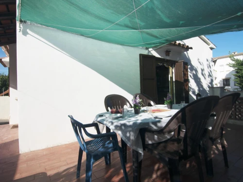 Villa L'Escala, 2 bedrooms, 4 persons - photo_1011582012518