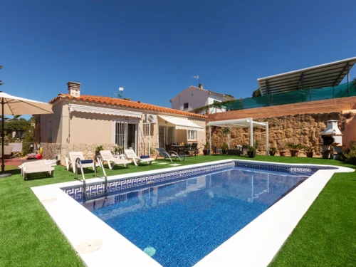 Villa Lloret de Mar, 3 bedrooms, 7 persons - photo_8582559157