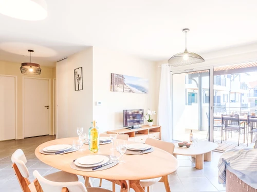 Apartamento Arcachón, 2 dormitorios, 6 personas - photo_1011589985064