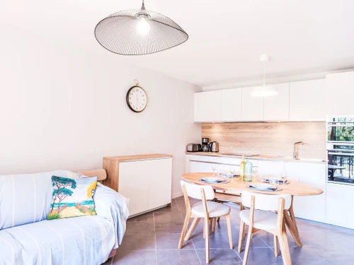 Apartamento Arcachón, 2 dormitorios, 6 personas - photo_1011589985064