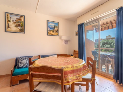 Apartment Bormes-les-Mimosas, 1 bedroom, 4 persons - photo_17277897317