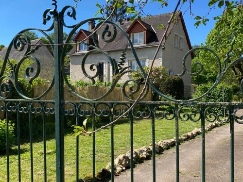 Gite La Chartre-sur-le-Loir, 6 bedrooms, 12 persons - photo_1011589808205