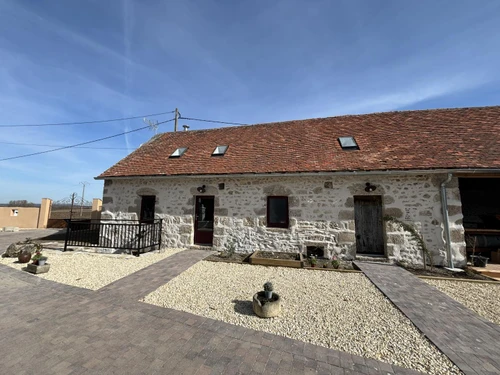 Gîte Montaigu-le-Blin, 3 pièces, 4 personnes - photo_1011592694841