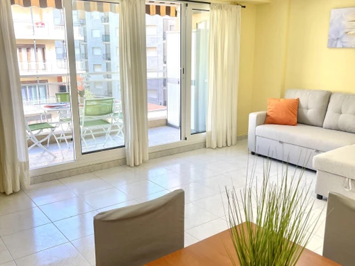 Apartamento La Pineda, 2 dormitorios, 5 personas - photo_18151231258