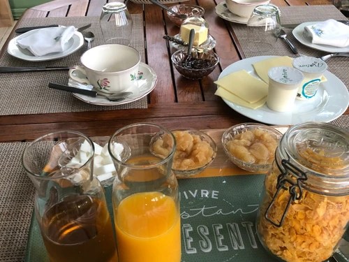 Guestroom Doué-en-Anjou, 1 pièce, 2 personnes - photo_1011590151163