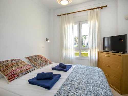 Apartamento Oliva, 2 dormitorios, 4 personas - photo_1011595098795