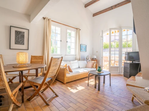 Ferienwohnung Saint Cyr/La Madrague, 2 Schlafzimmer, 6 Personen - photo_710039779
