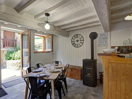 Gasthaus Belmont-de-la-Loire, 3 Schlafzimmer, 6 Personen - photo_1011182352297