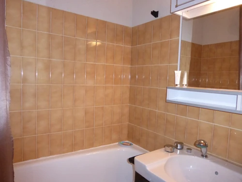 Studio Enchastrayes, studio flat, 4 persons - photo_1011599799978