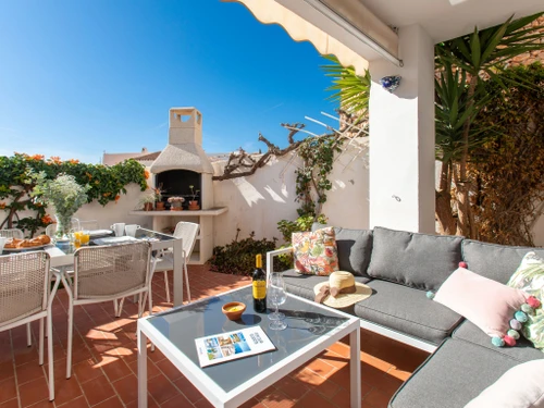 Apartamento Nerja, 2 dormitorios, 4 personas - photo_18803963886