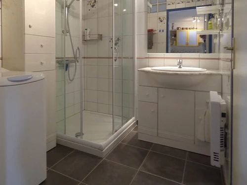 Appartement Le Lavandou, 2 pièces, 4 personnes - photo_1011600350031