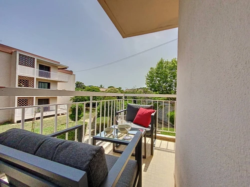 Apartment Saint-Cyr-sur-Mer, 2 bedrooms, 4 persons - photo_1011196801995