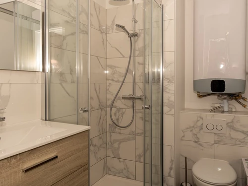 Studio Le Lavandou, 1 pièce, 2 personnes - photo_1011599934137