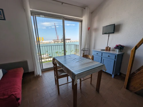 Apartment Port-la-Nouvelle, 1 bedroom, 5 persons - photo_1011598385399
