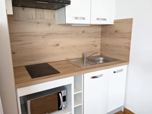 Apartment Port-la-Nouvelle, 1 bedroom, 5 persons - photo_1011598385399