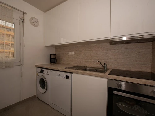 Appartement Le Lavandou, 2 pièces, 4 personnes - photo_1011606524400