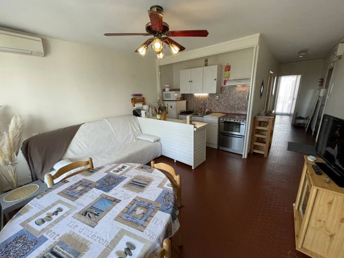 Apartment Saint-Cyprien, 2 bedrooms, 6 persons - photo_1011607577055